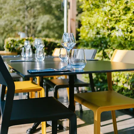 Val D'arimont منتزه العطل مالميدي